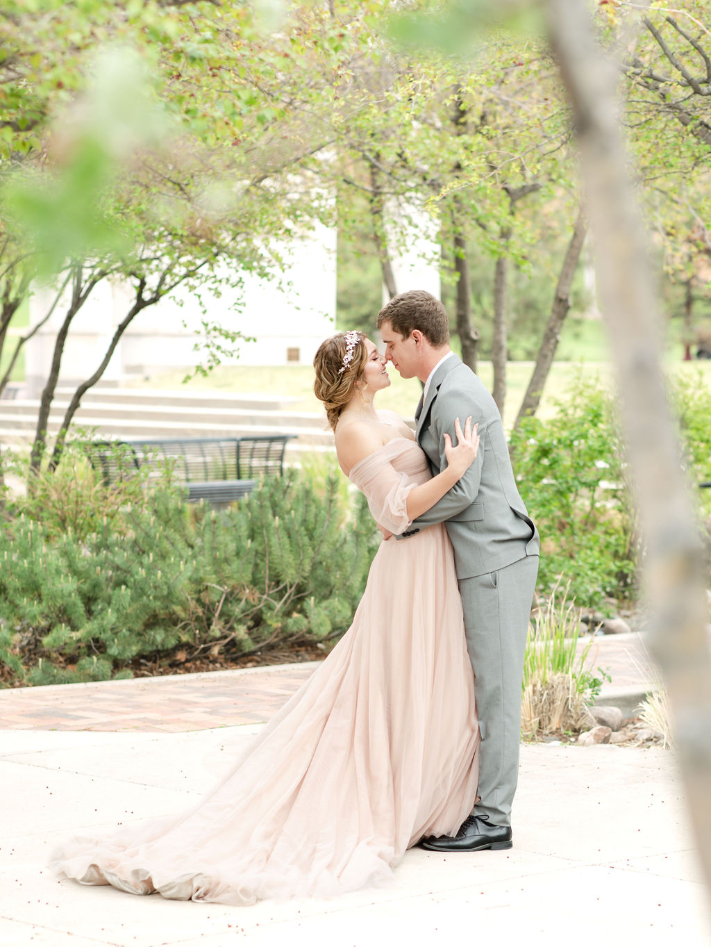 Romantic wedding style at Cable Center Events in Denver